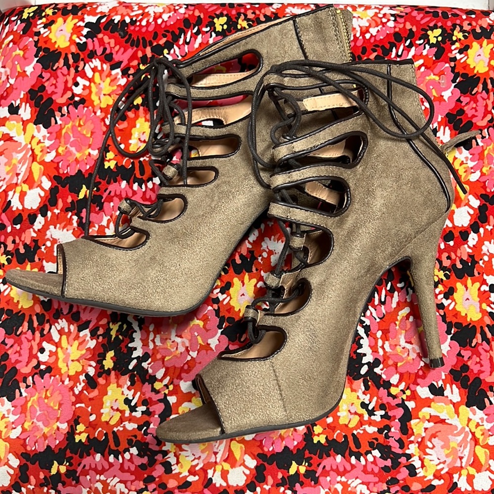 NINE WEST Lacey Lace-Up Ankle Bootie